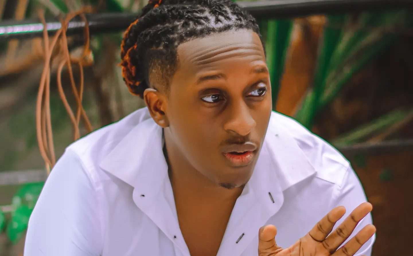 Why Bruno K Demands an Apology From a Parliamentary Journalist