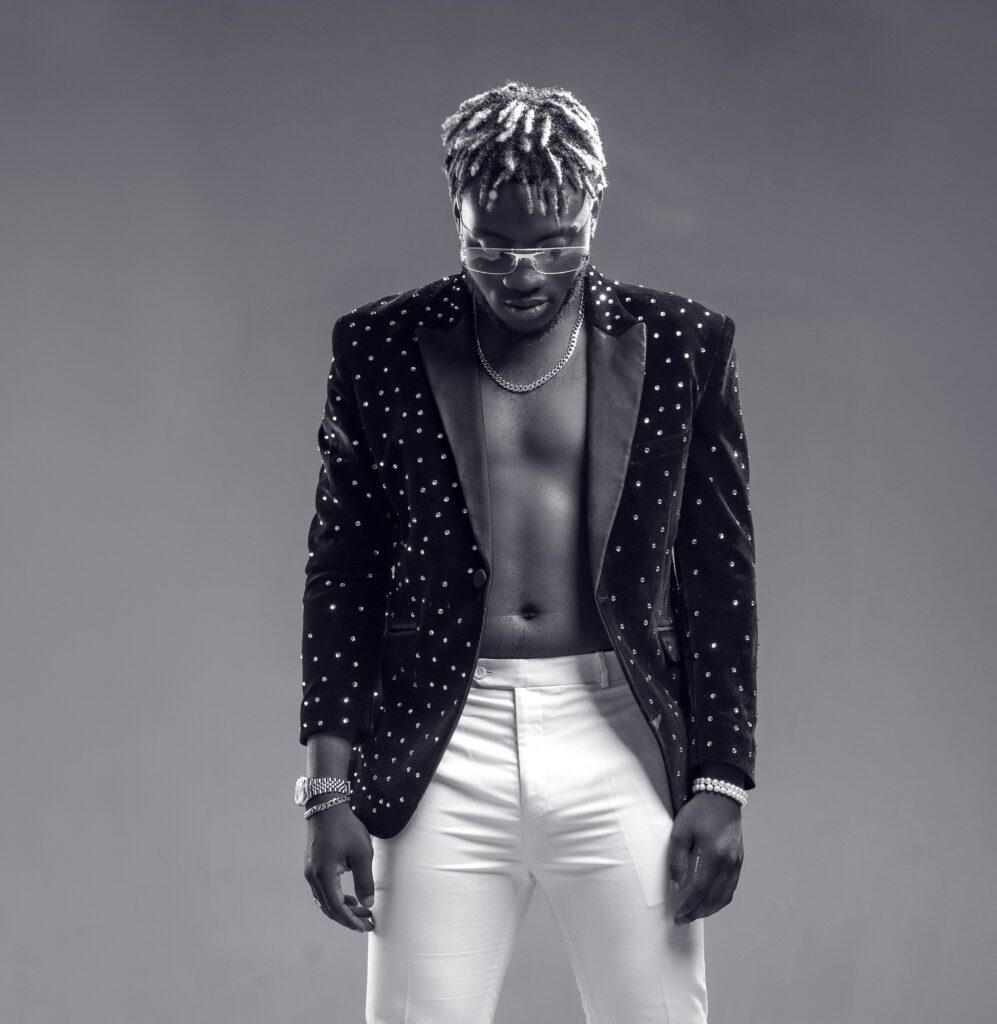 Starmade Delivers an Electrifying Performance Of His Afrobeats Hit “Summer.”