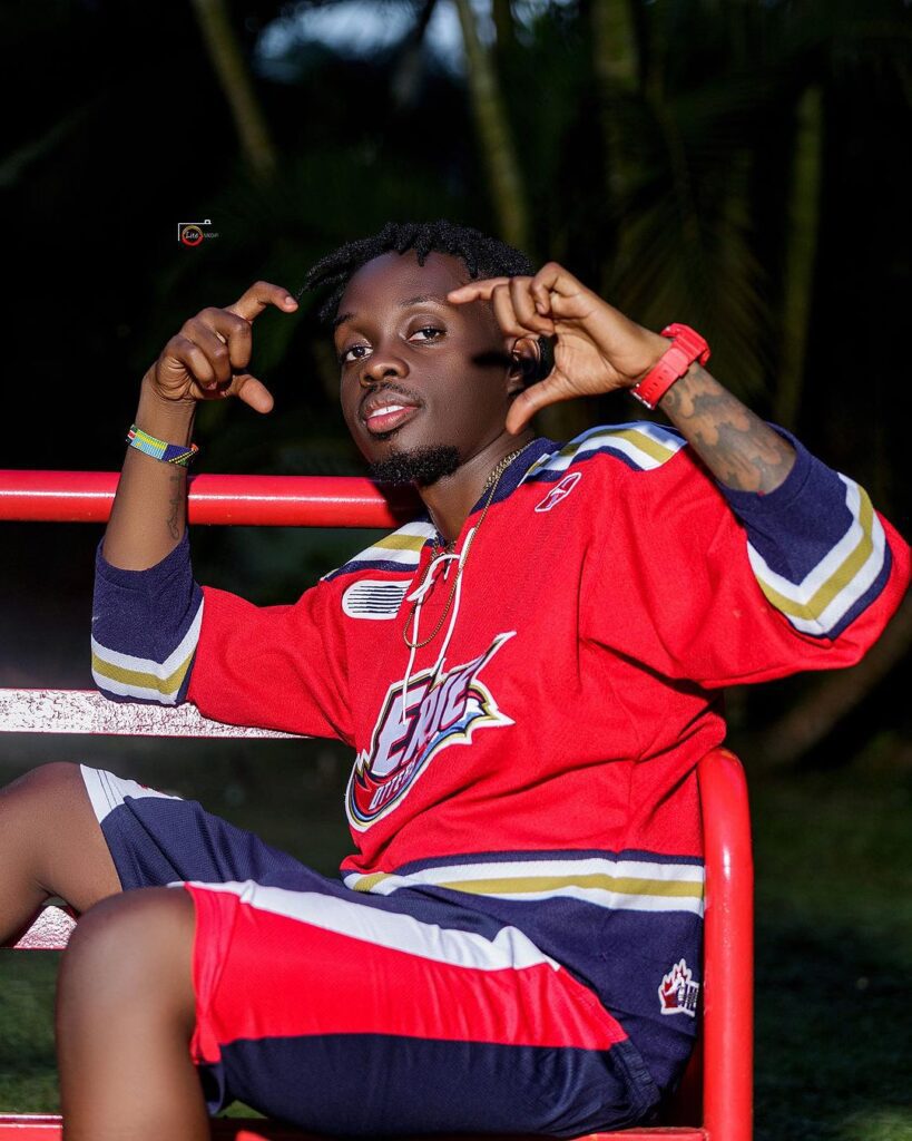 Oma Afrikana Drops Visuals For His New Single “Wagwaako Nze Aliko”