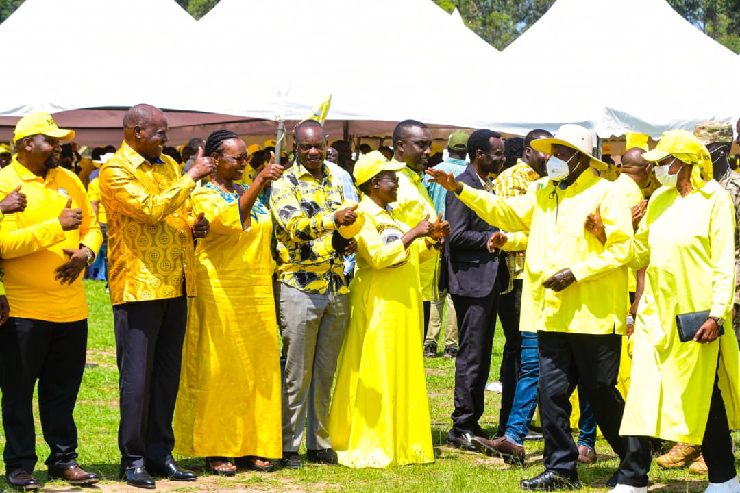 Maama Janet calls for peace as Museveni campaigns in Bushenyi