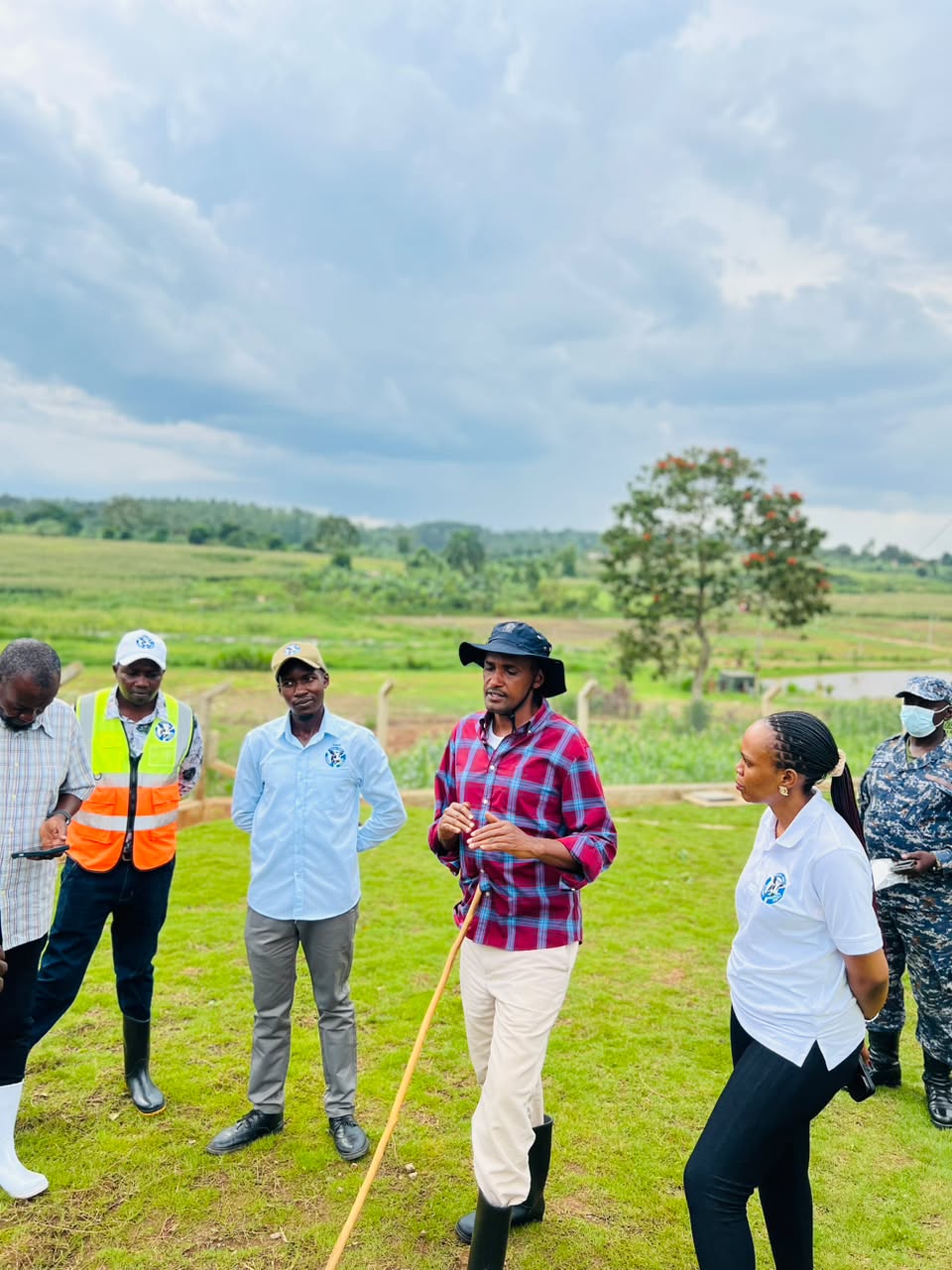 Government to ensure that all clusters of farmers ( small, medium & large ) get supported to fully produce with added value says Minister Frank Tumwebaze